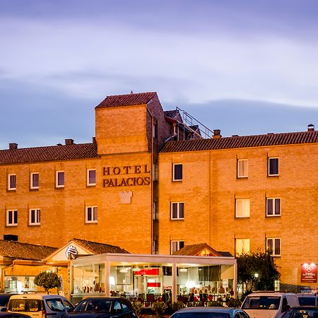 Hotel Palacios Alfaro Eksteriør billede
