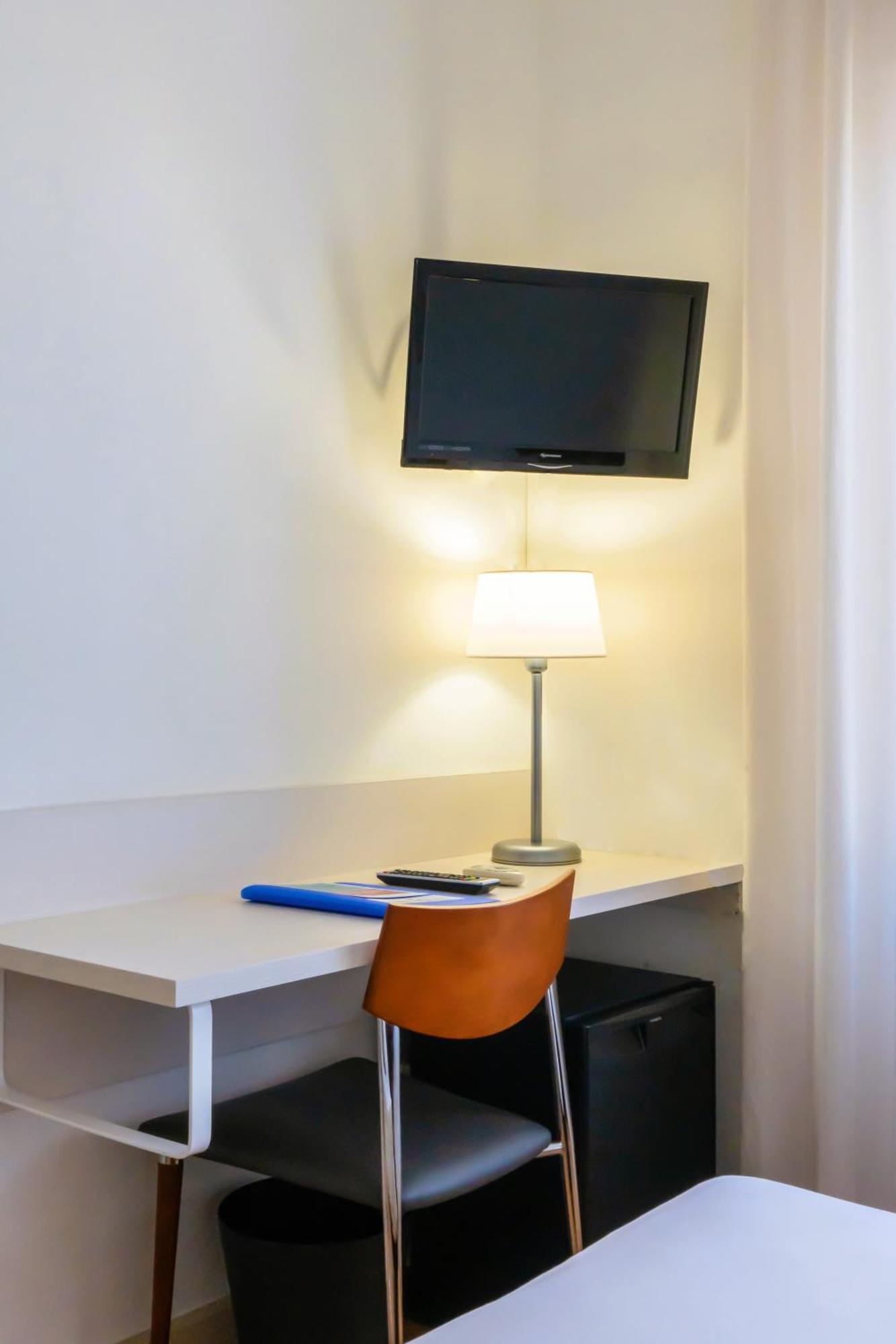 Hotel Palacios Alfaro Eksteriør billede