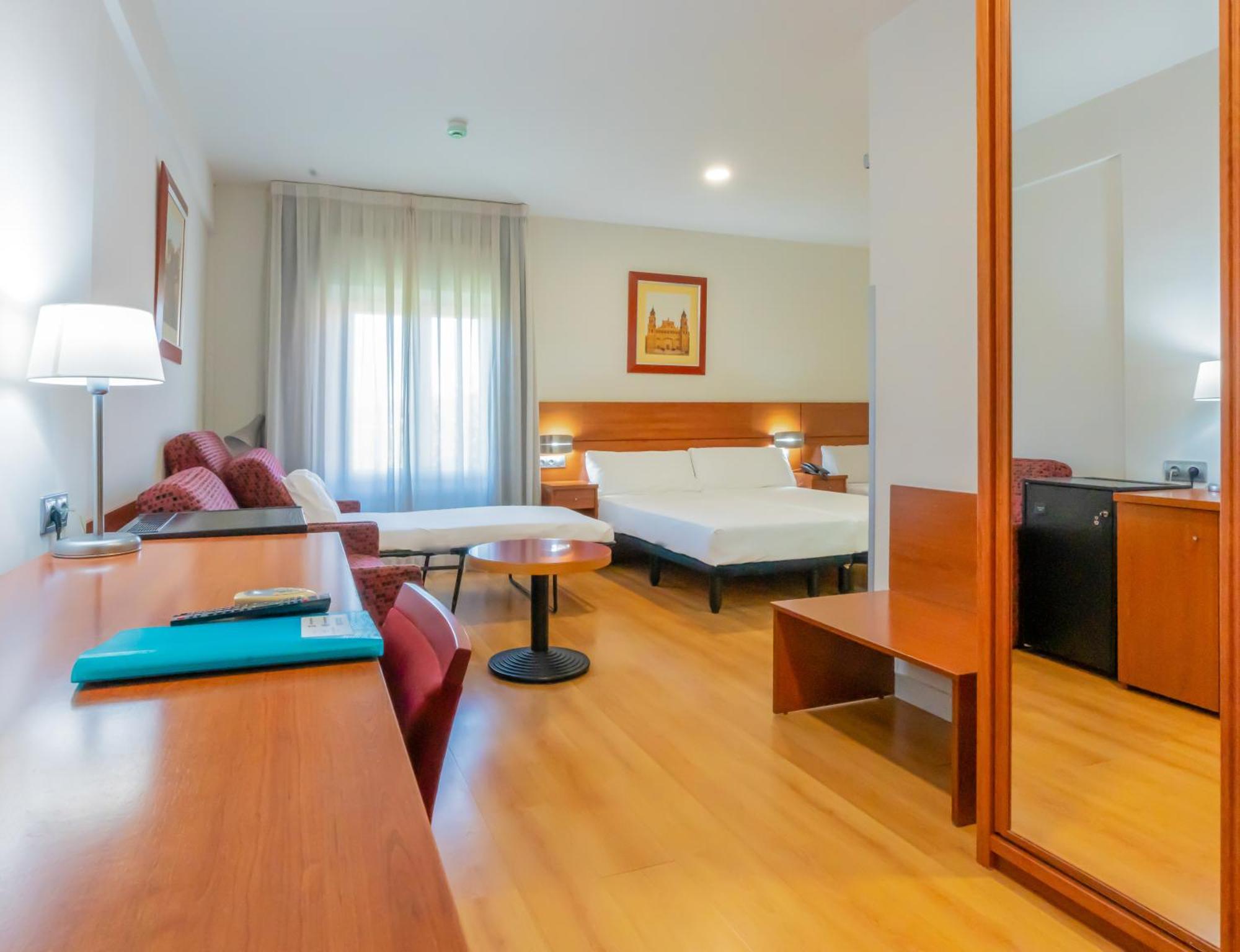 Hotel Palacios Alfaro Eksteriør billede