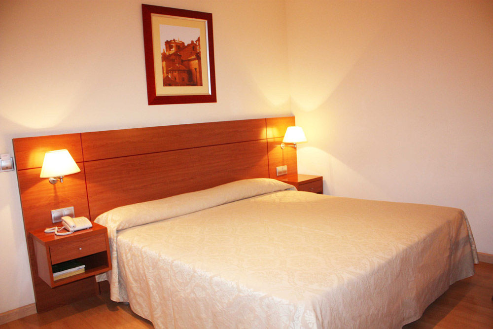 Hotel Palacios Alfaro Værelse billede